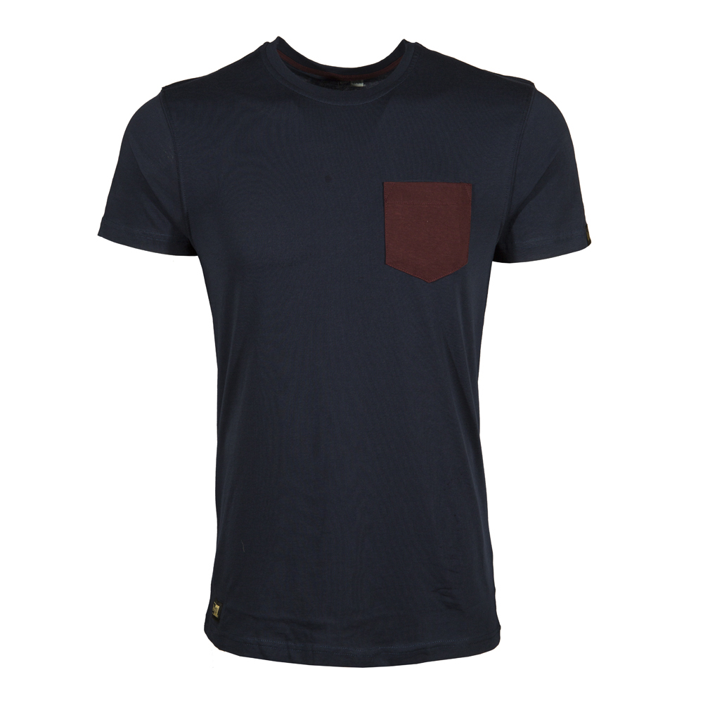 New Era – Crafted – T-Shirt mit Tasche