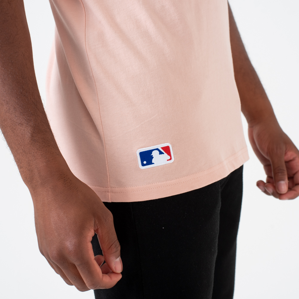 Camiseta rosa con el logotipo de los Yankees de Nueva York