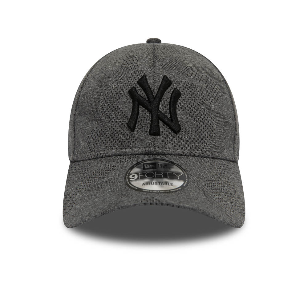 9FORTY – New York Yankees – Engineered Plus – Grau