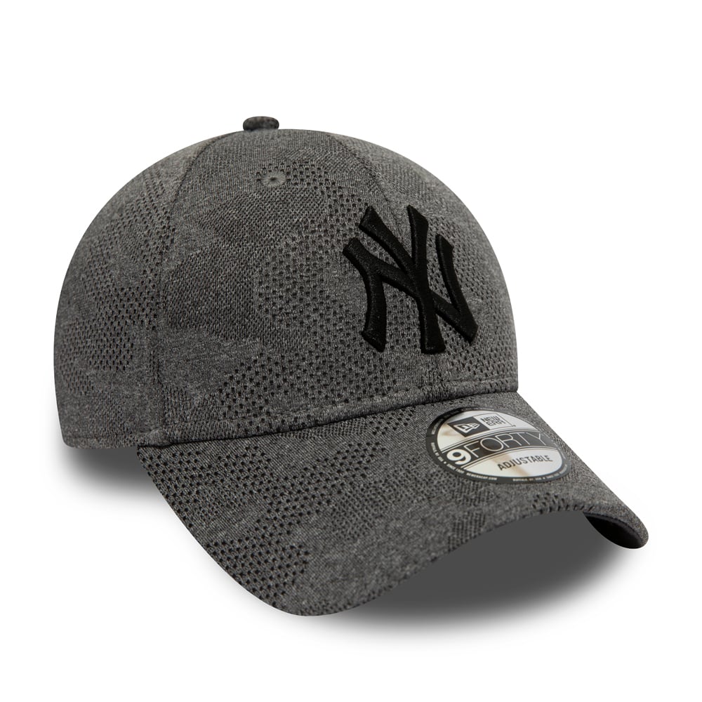 New York Yankees Engineered Plus 9FORTY, gris