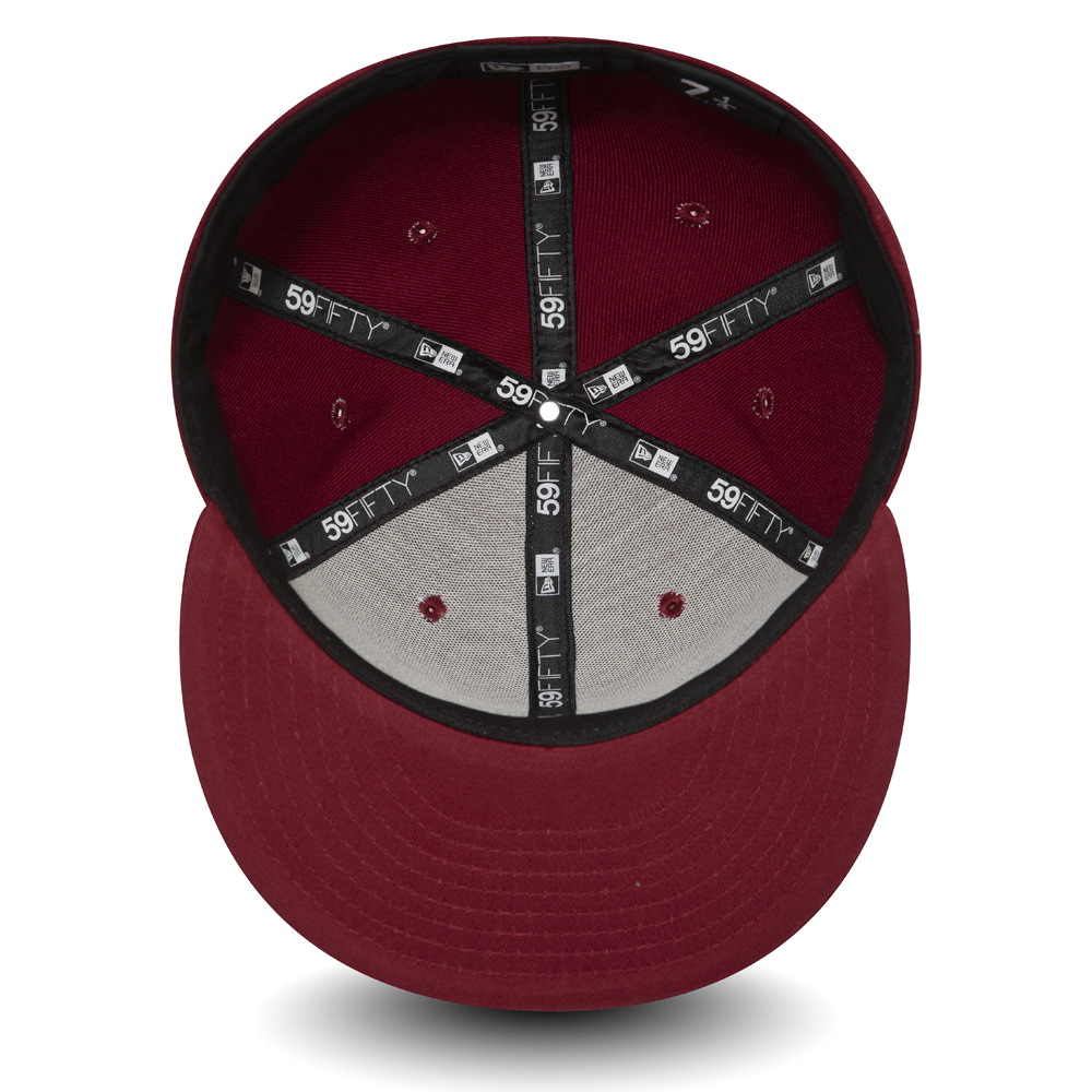 Cappellino con chiusura posteriore New Era 59FIFTY in rosso con applicazione
