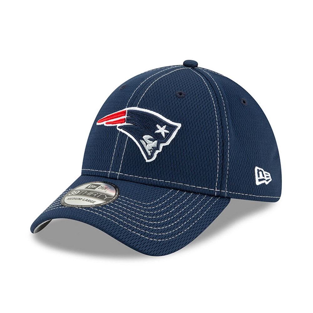 39THIRTY – New England Patriots – Sideline Road