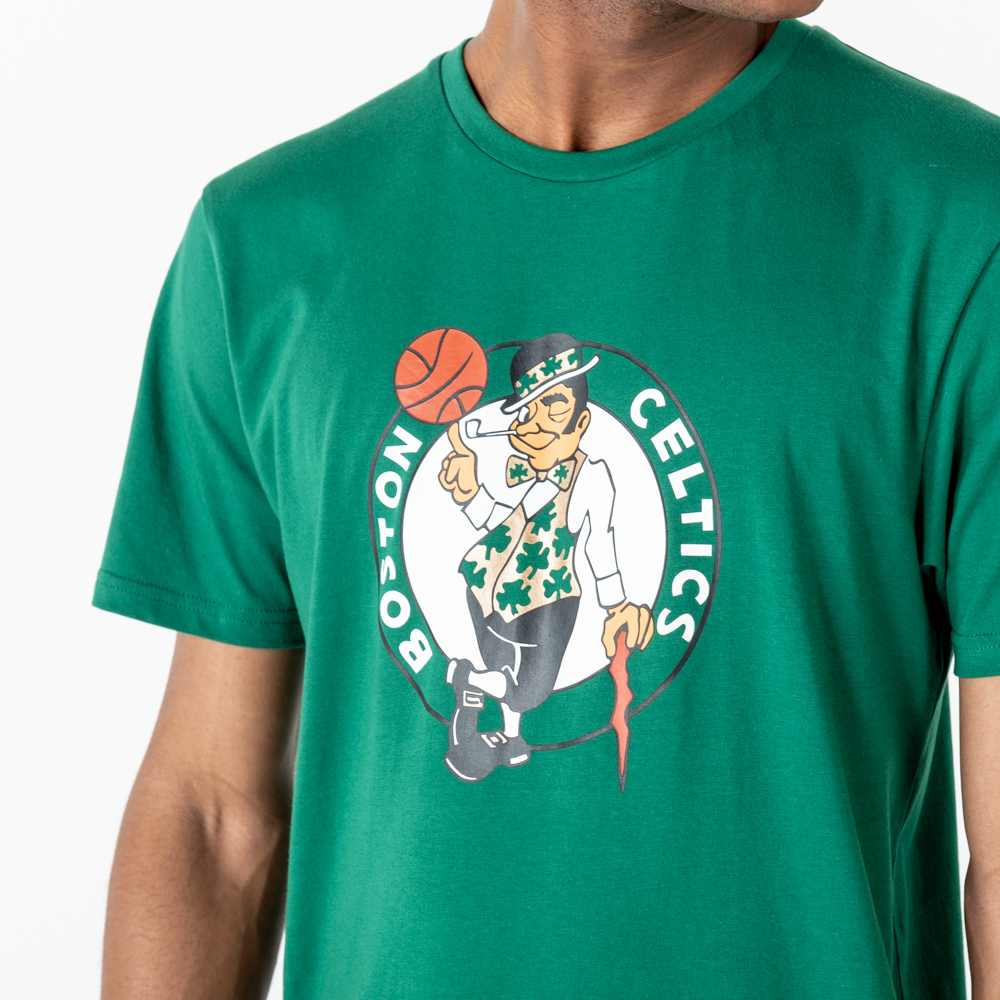 Boston Celtics – Grünes T-Shirt mit Blockfarben und Schriftzug