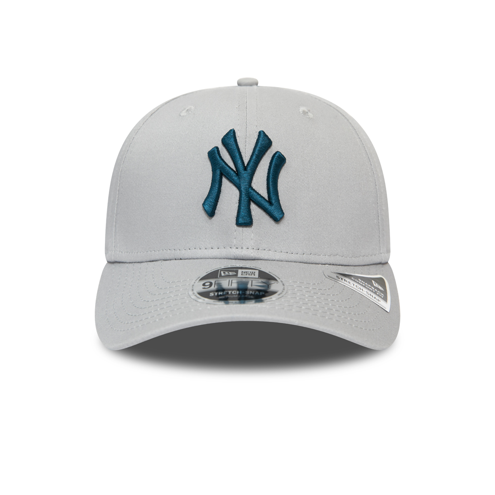 Casquette 9FIFTY grise extensible à languette des New York Yankees
