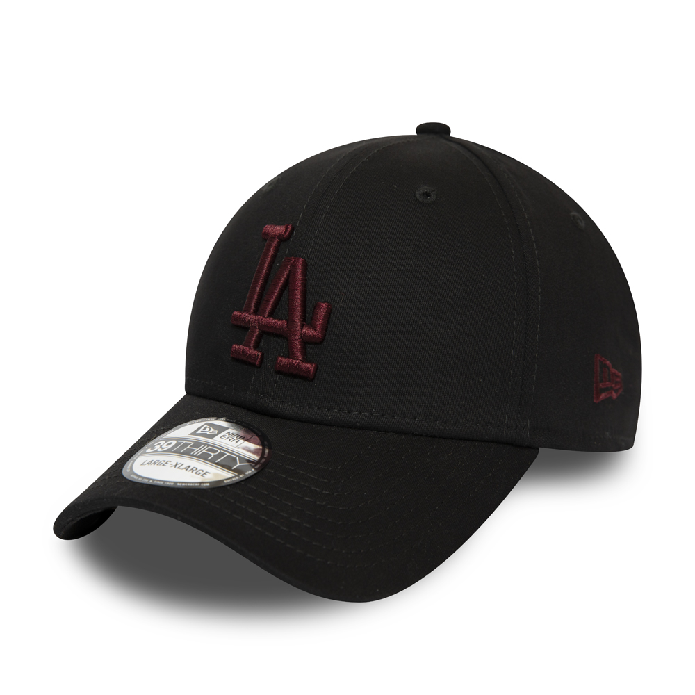 Los Angeles Dodgers Essential Black 39THIRTY Cap