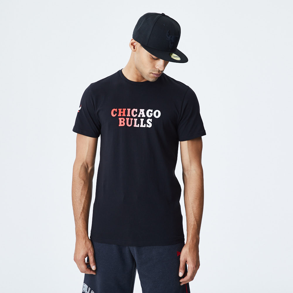 T-shirt Gradient Wordmark dei Chicago Bulls nera
