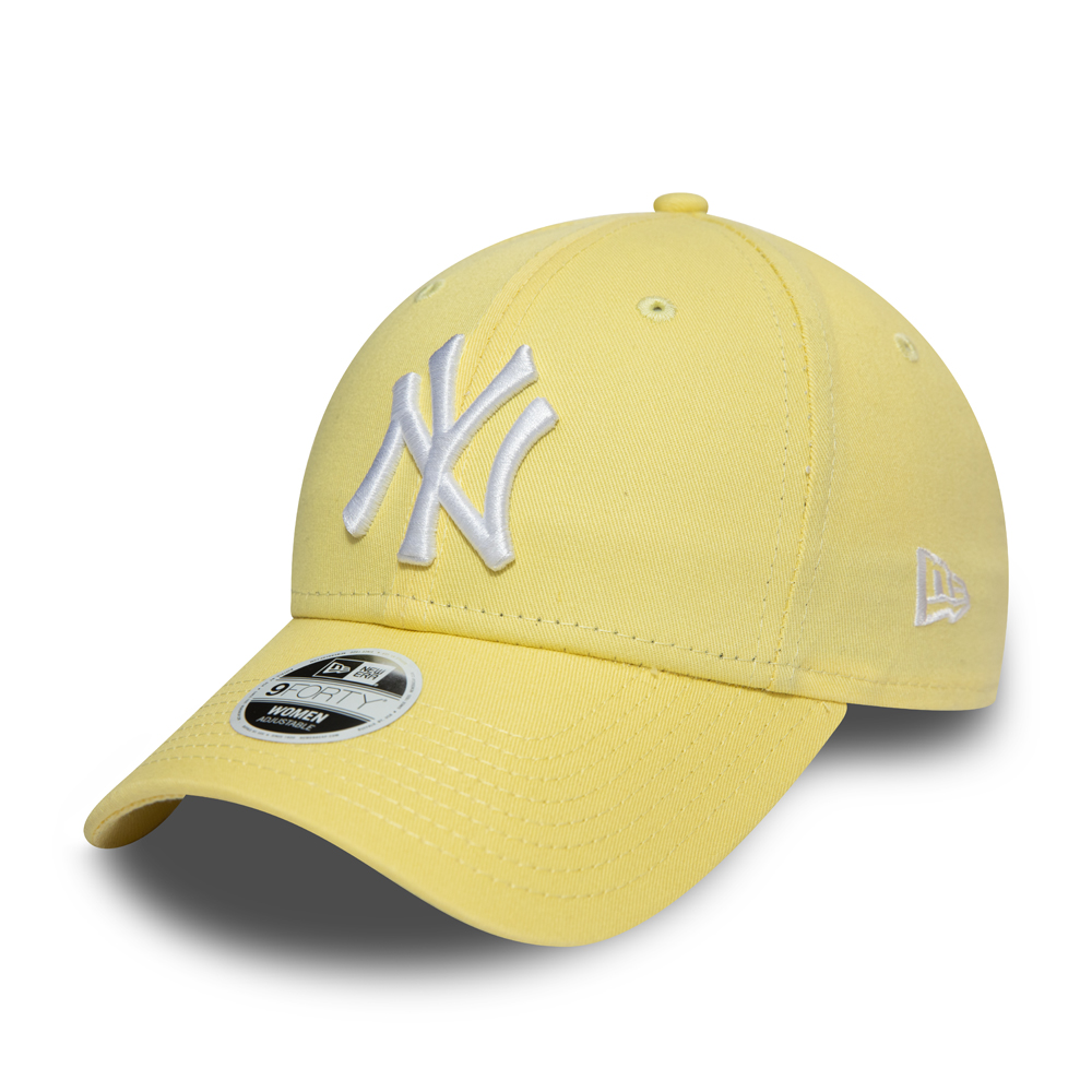 New Era New York Yankees 9forty Adjustable Women Cap League Essential