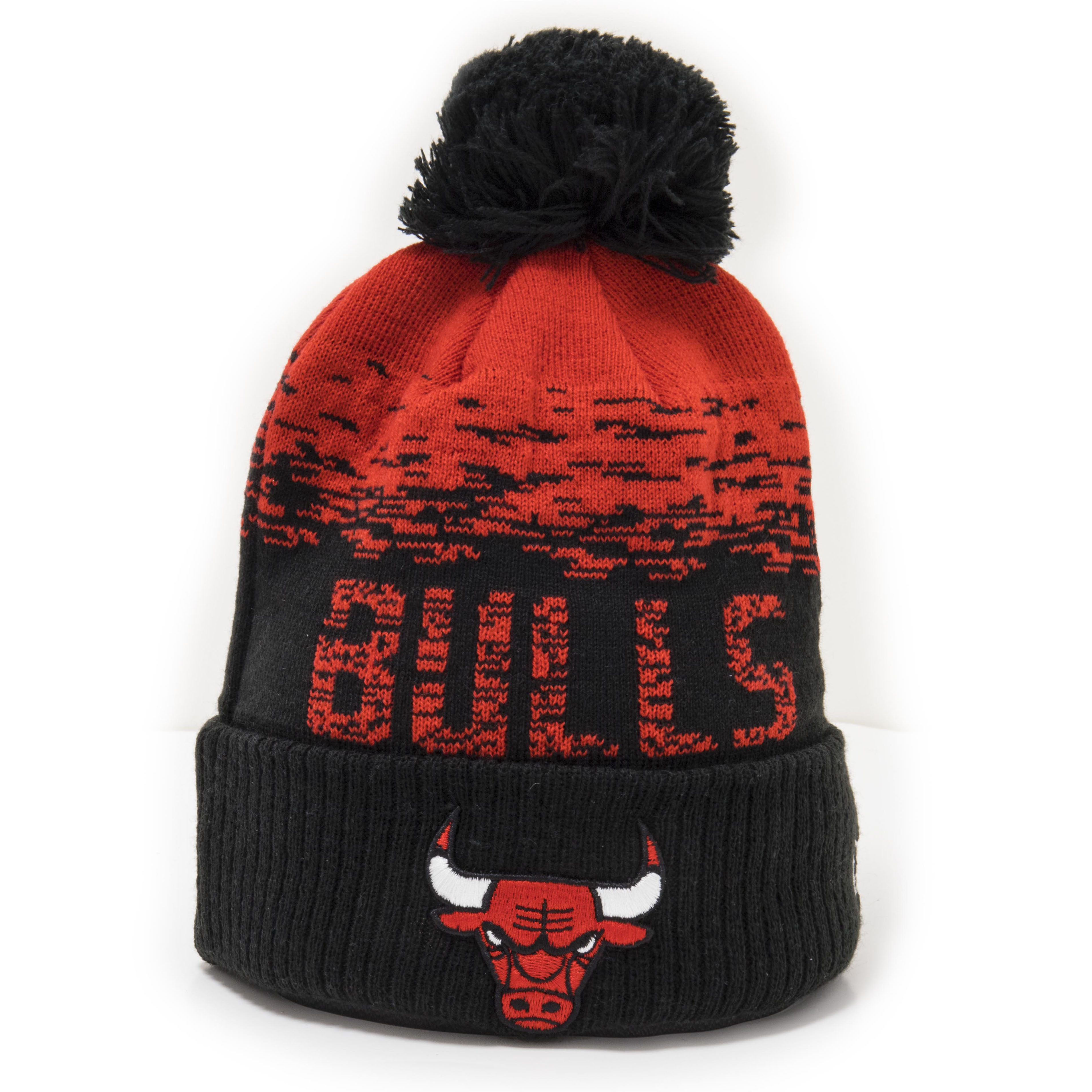 Chicago Bulls Black Ombre Bobble Beanie Hat