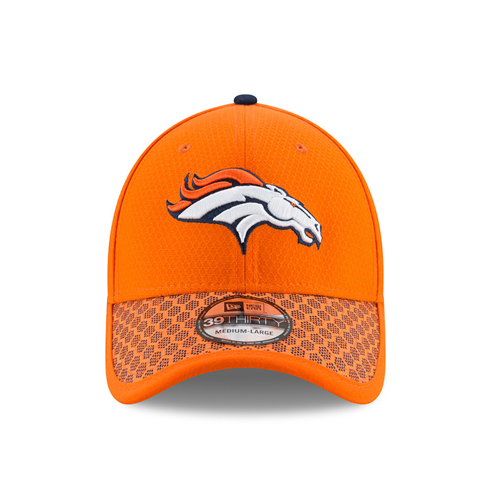 39THIRTY – Denver Broncos – 2017 Sideline, Orange