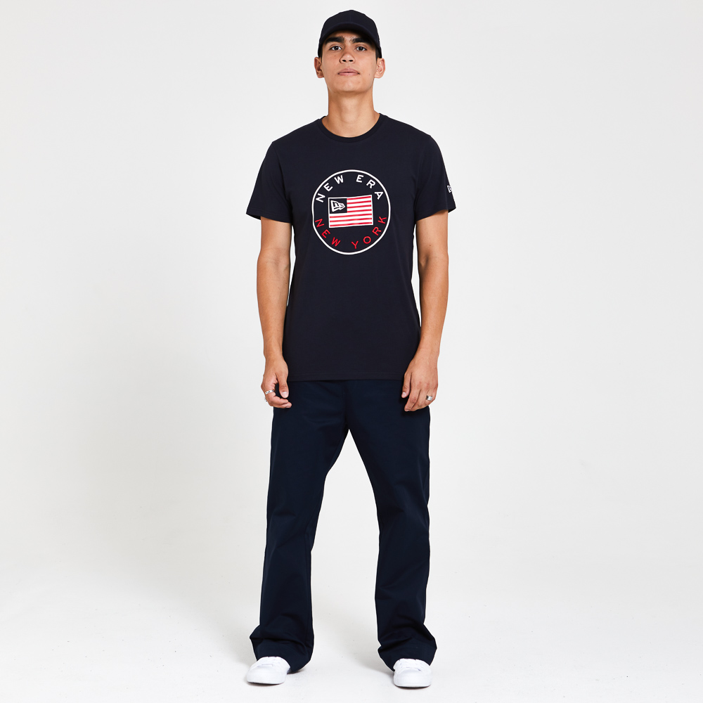 New Era – Established T-Shirt mit Flagge – Schwarz