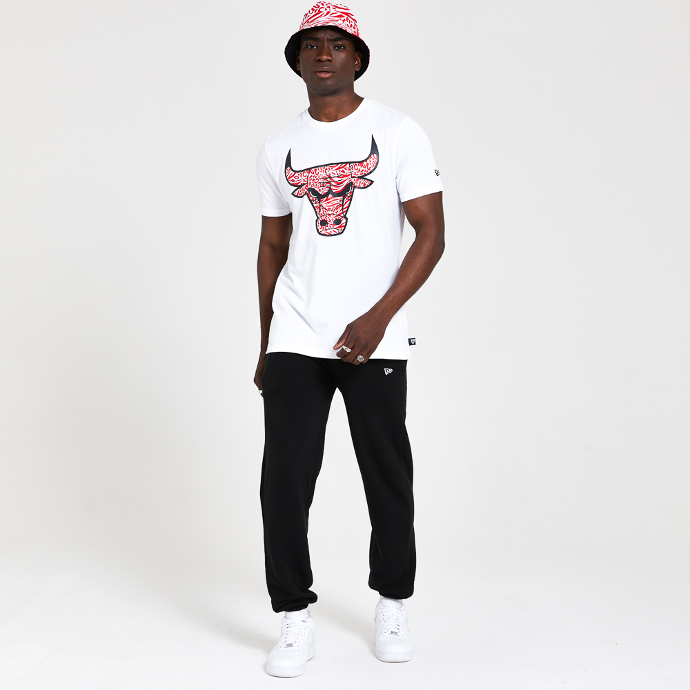 Chicago Bulls – T-Shirt in Weiß mit ausgefülltem Logo