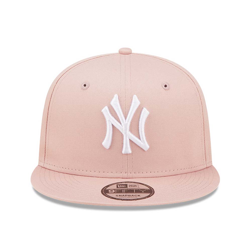 New York Yankees League Essential Pink 9FIFTY Snapback Cap