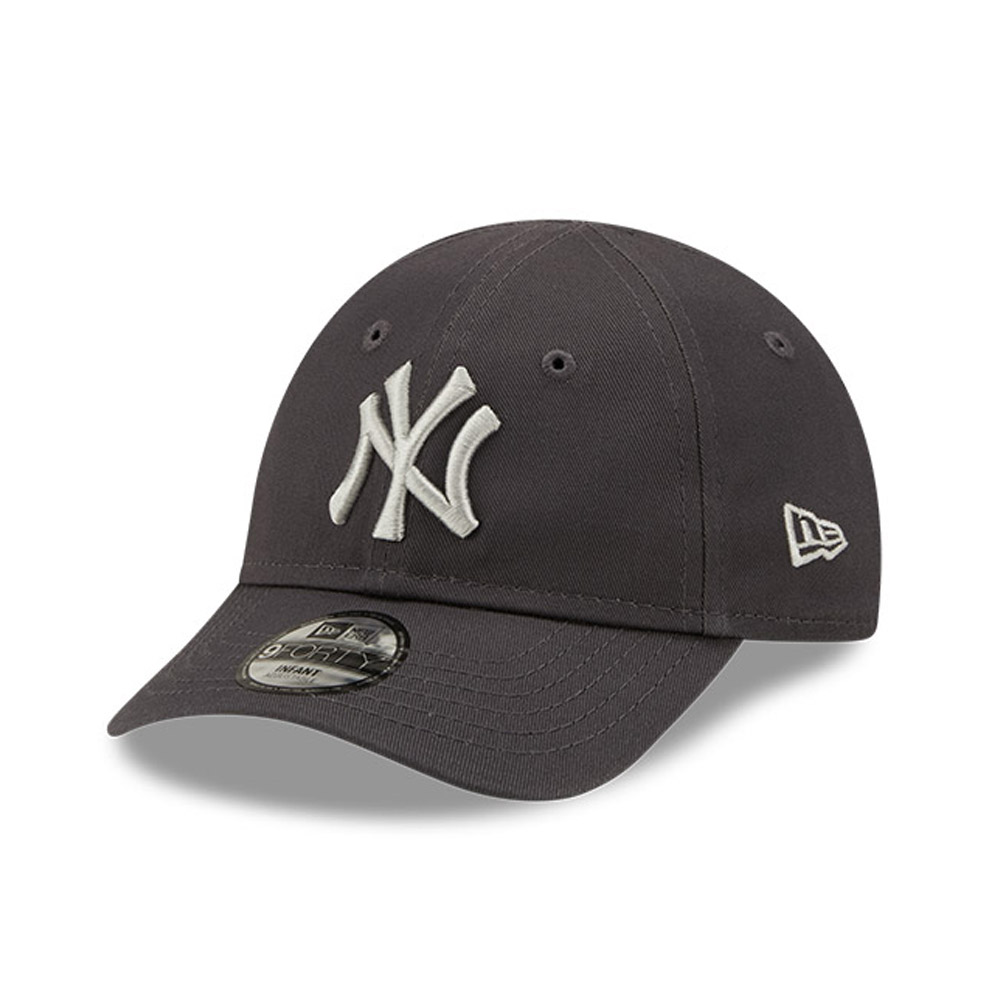 New Era 9Forty Strapback Cap New York Yankees graphite 