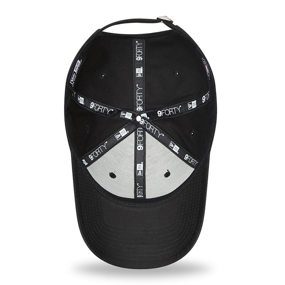 New York Yankees Colour Essentials Black 9FORTY Adjustable Cap