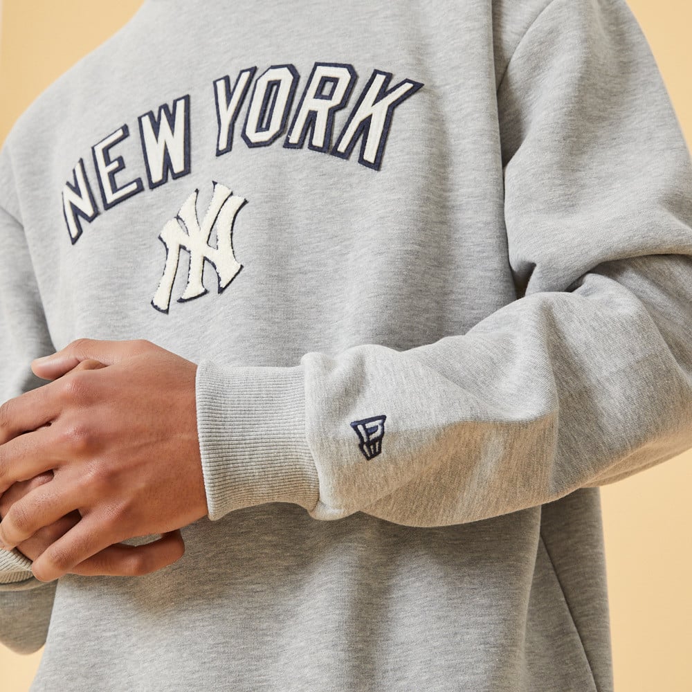 New York Yankees Heritage Grey Crew Neck Sweatshirt