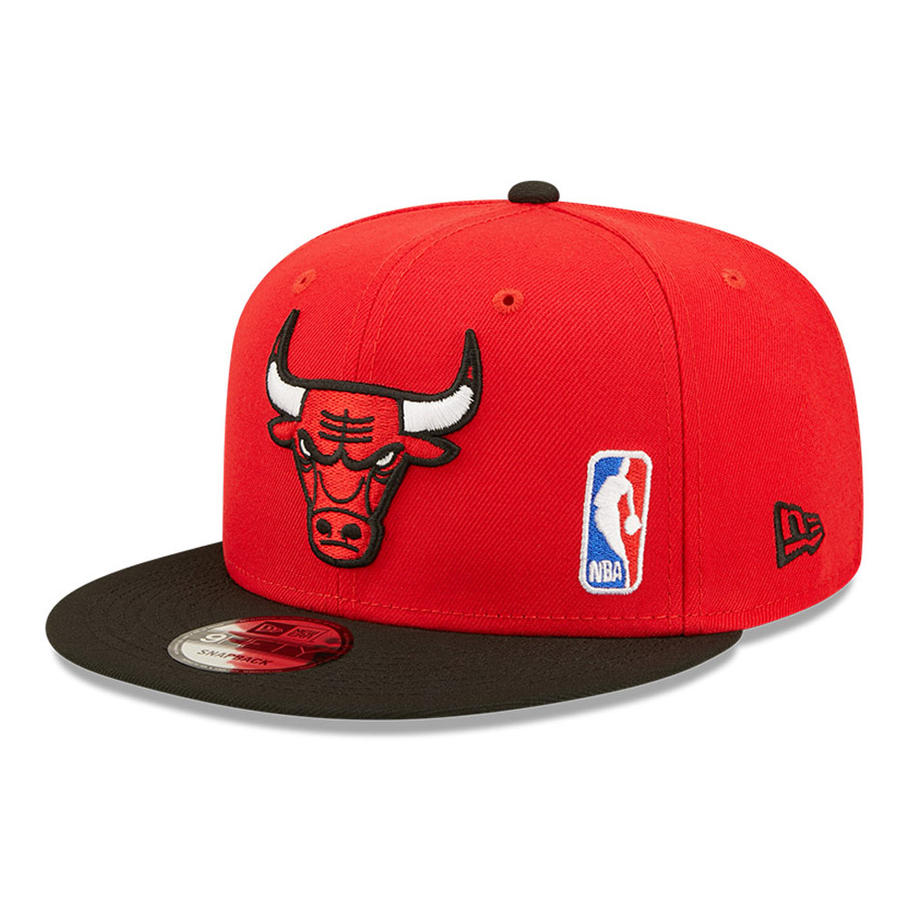 Gorra oficial New Era hicago Bulls NBA Black Letter Arch Red 9FIFTY Snapback