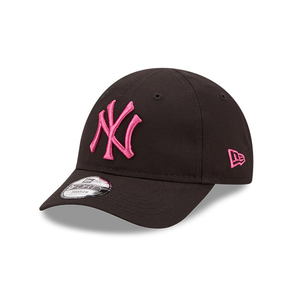 New York Yankees League Essential Toddler Black 9FORTY Adjustable Cap
