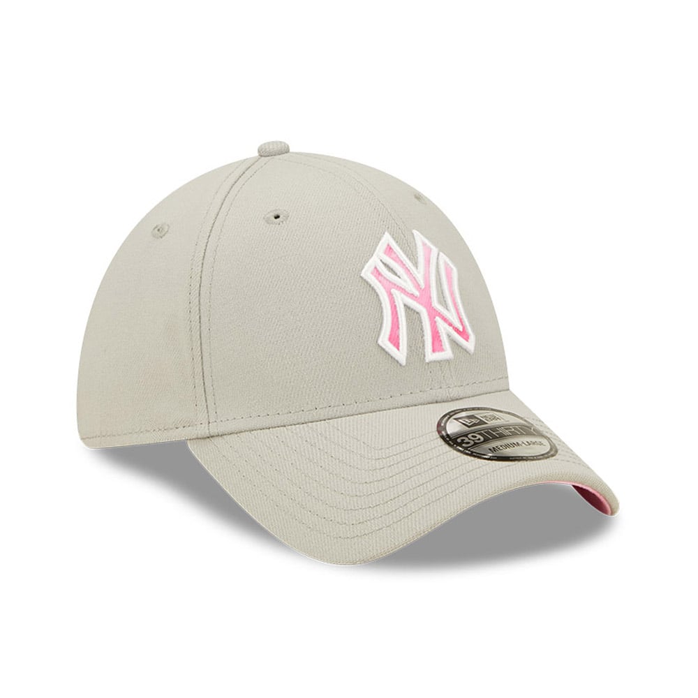 New York Yankees MLB Mothers Day Grey 39THIRTY Stretch Fit Cap
