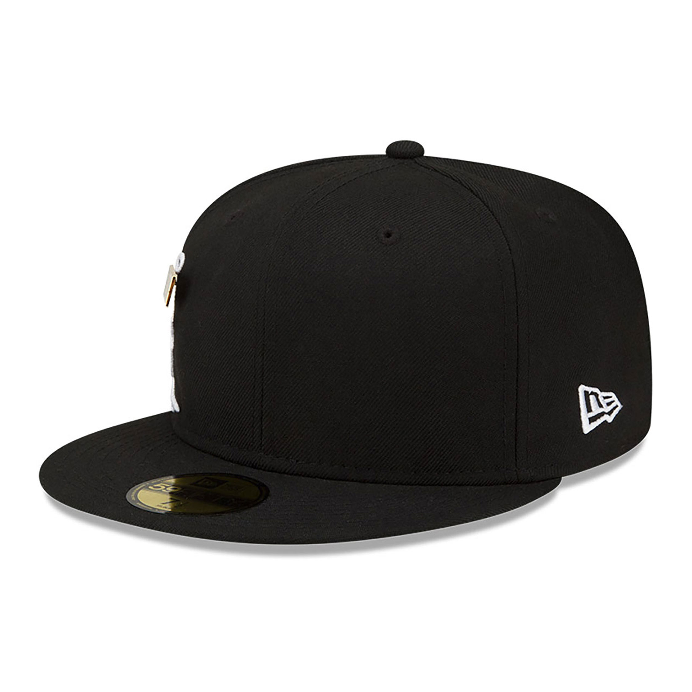 Schwarze New Era Pin Badge 59FIFTY Fitted Cap