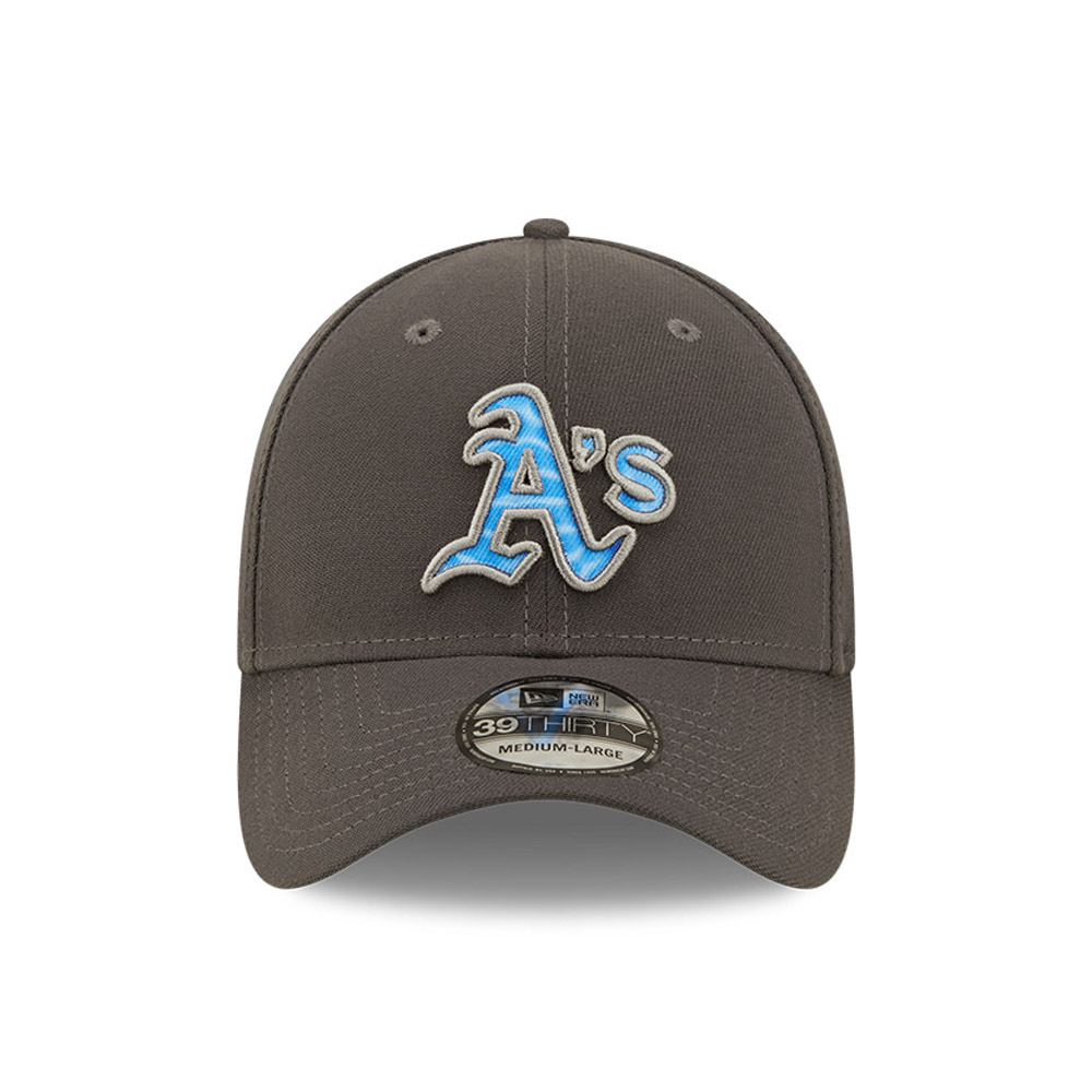 Oakland Athletics MLB Fathers Day Grey 39THIRTY Stretch Fit Cap