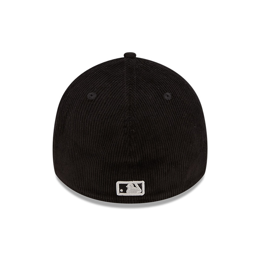 Chicago White Sox Cord Black 39THIRTY Stretch Fit Cap