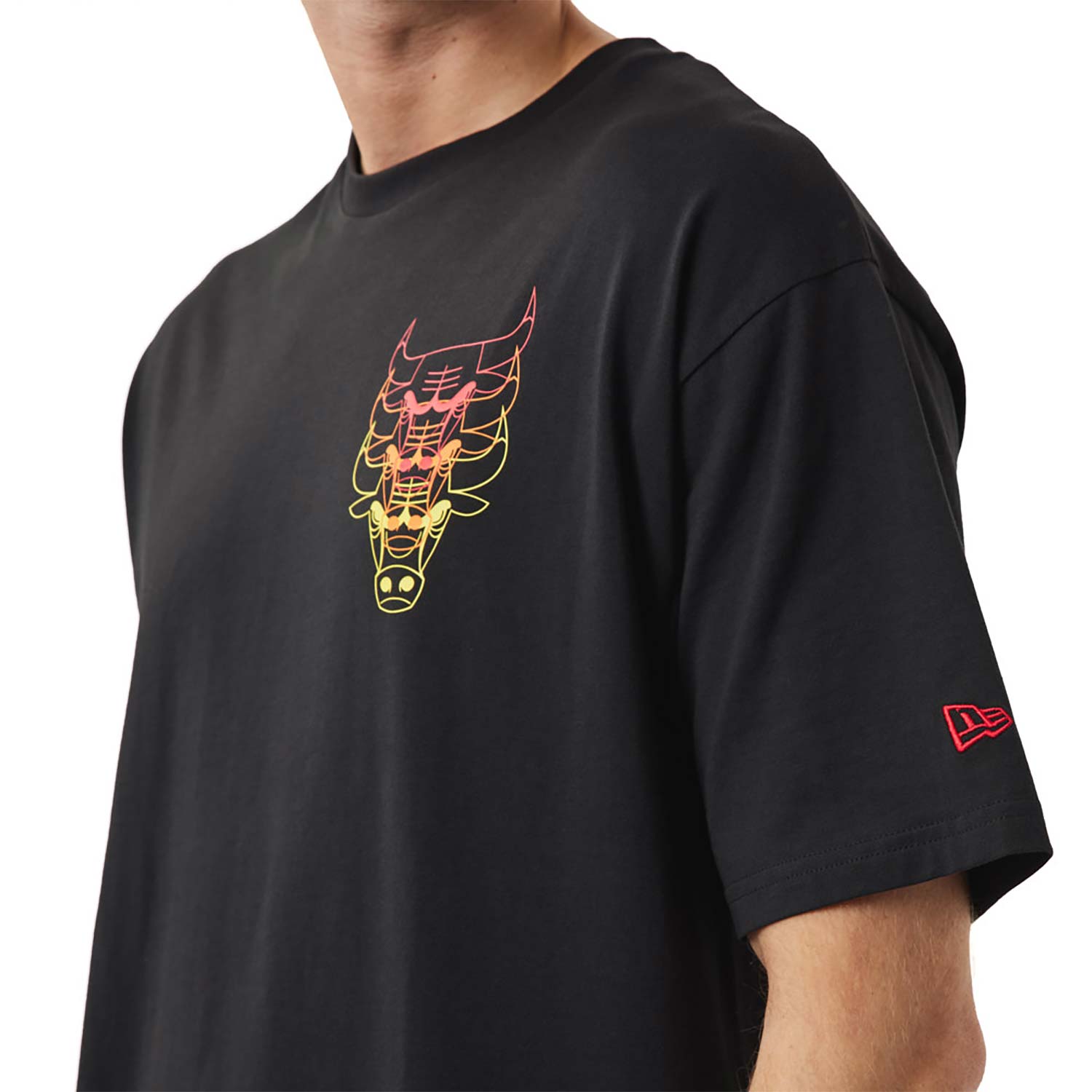 Camiseta New Era Chicago Bulls NBA Stacked Negro Oversized