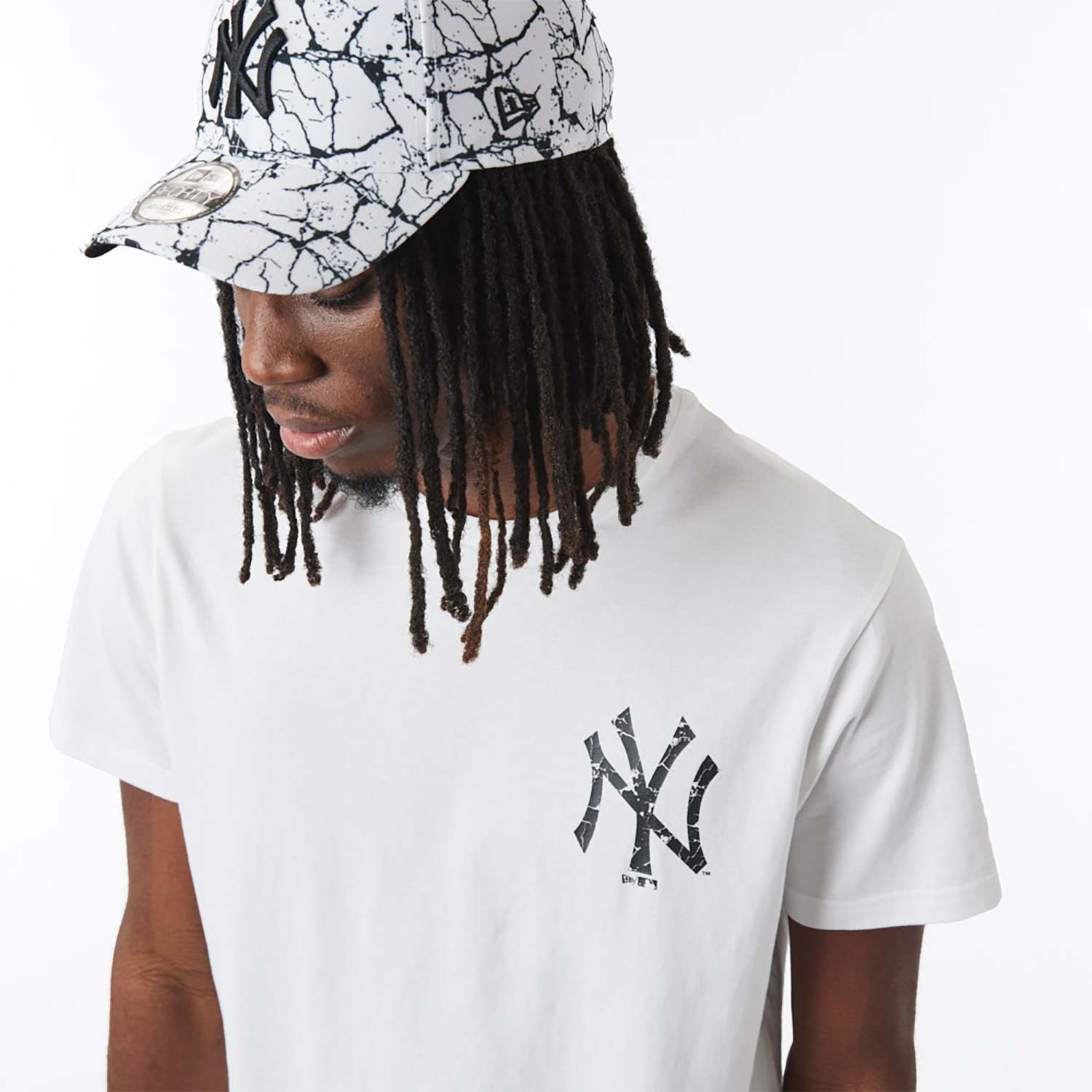 New York Yankees Logo Infill White T-Shirt
