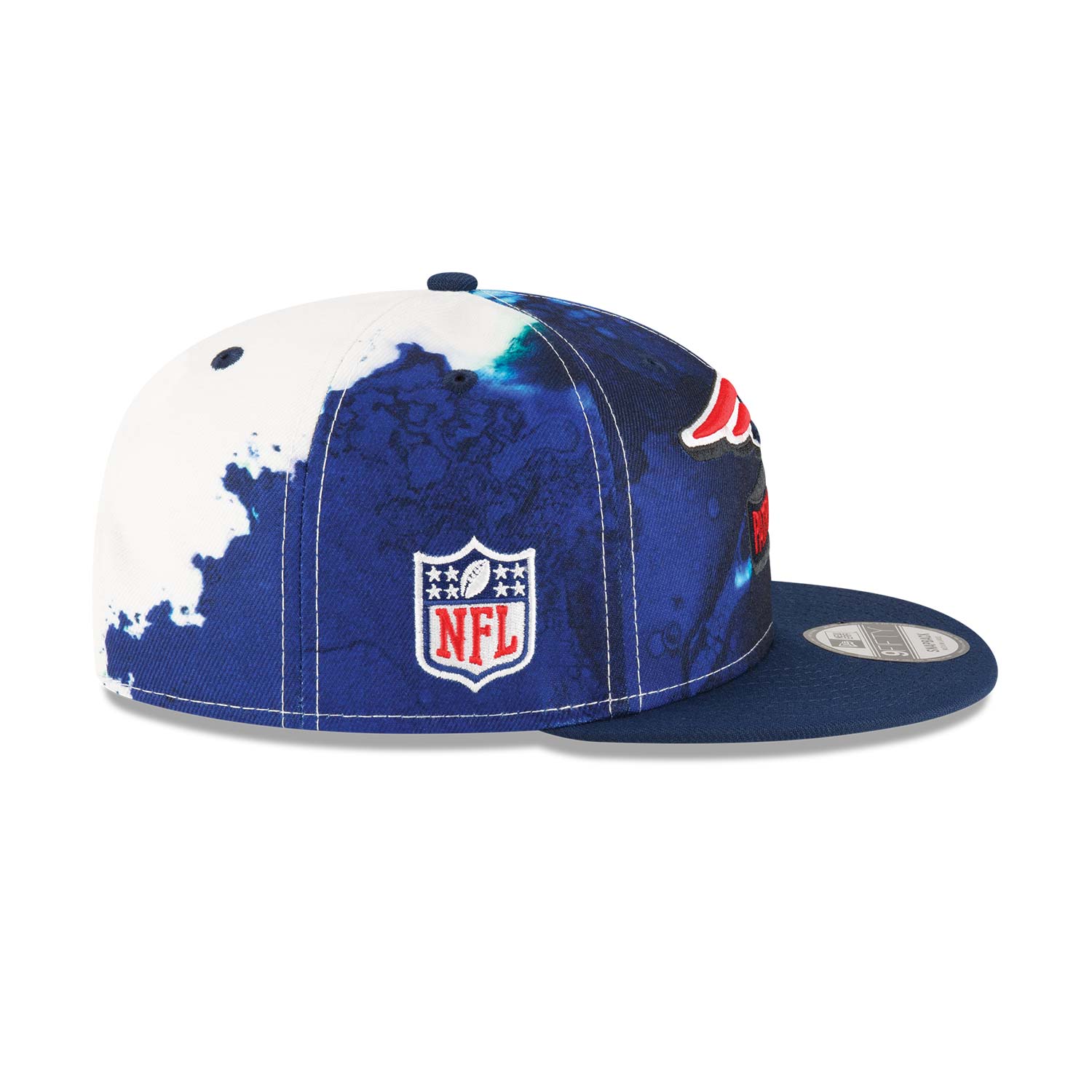 New England Patriots NFL Sideline 2022 Blue 9FIFTY Snapback Cap
