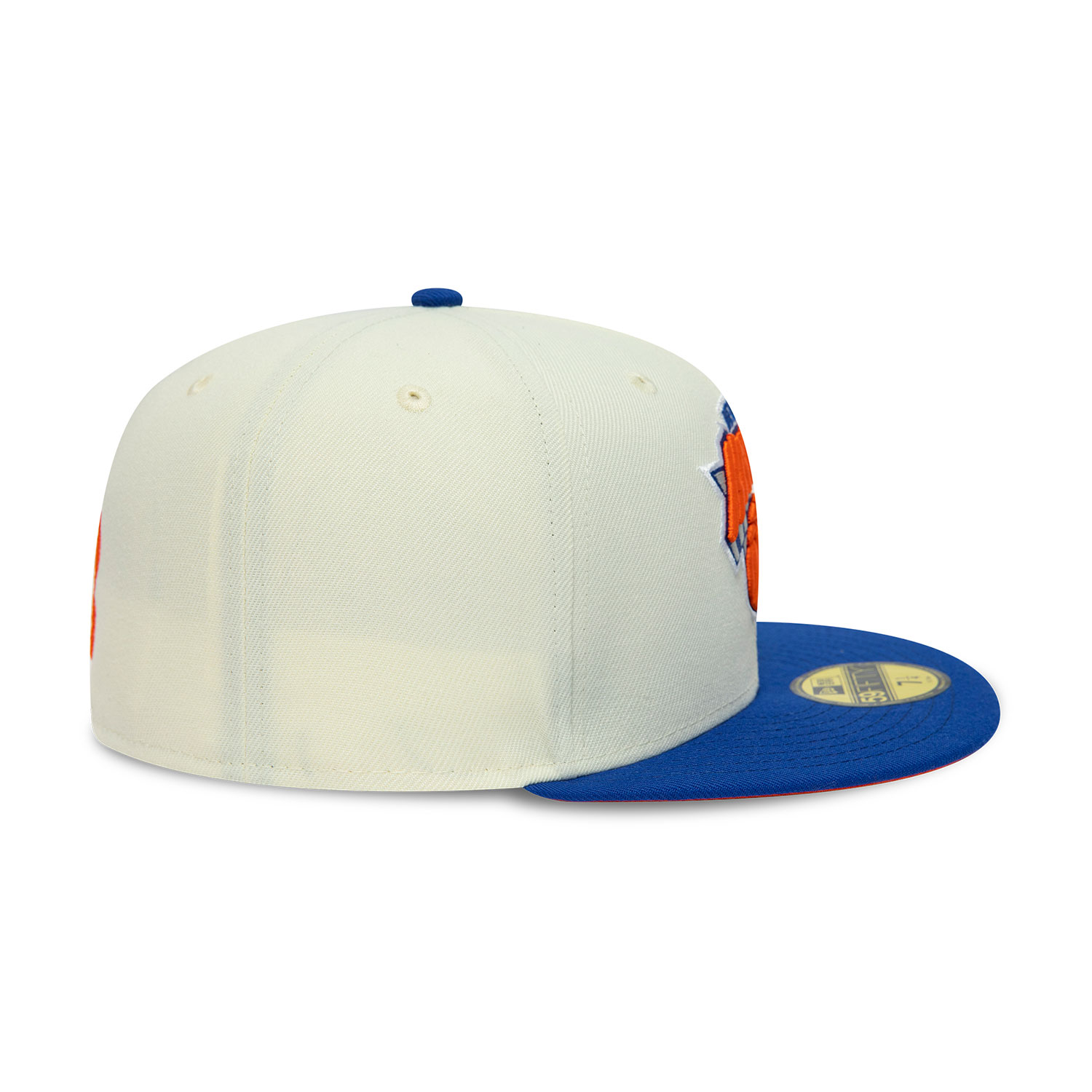 New York Knicks Chrome White 59FIFTY Fitted Cap