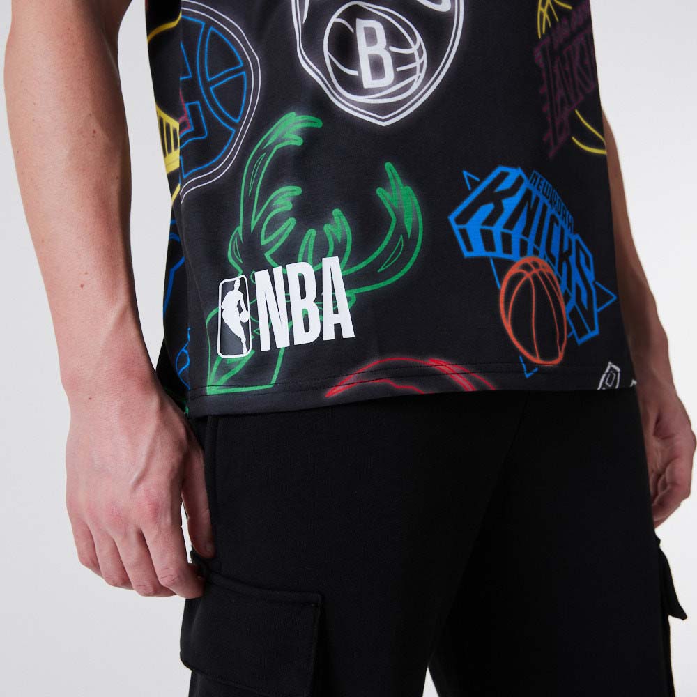 T-Shirt NBA All Over Print Neon Nera