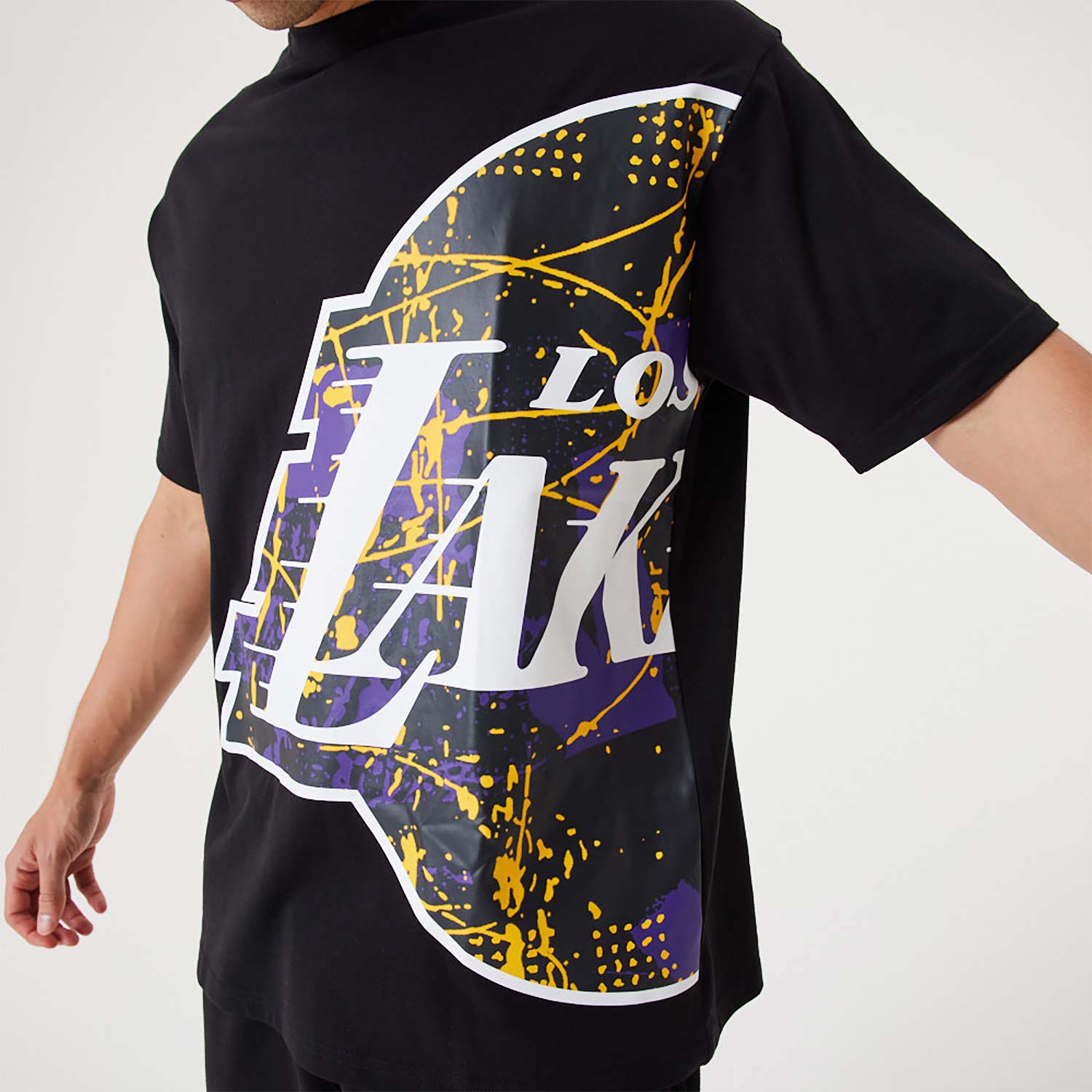 LA Lakers NBA Large Team Logo Black Oversized T-Shirt