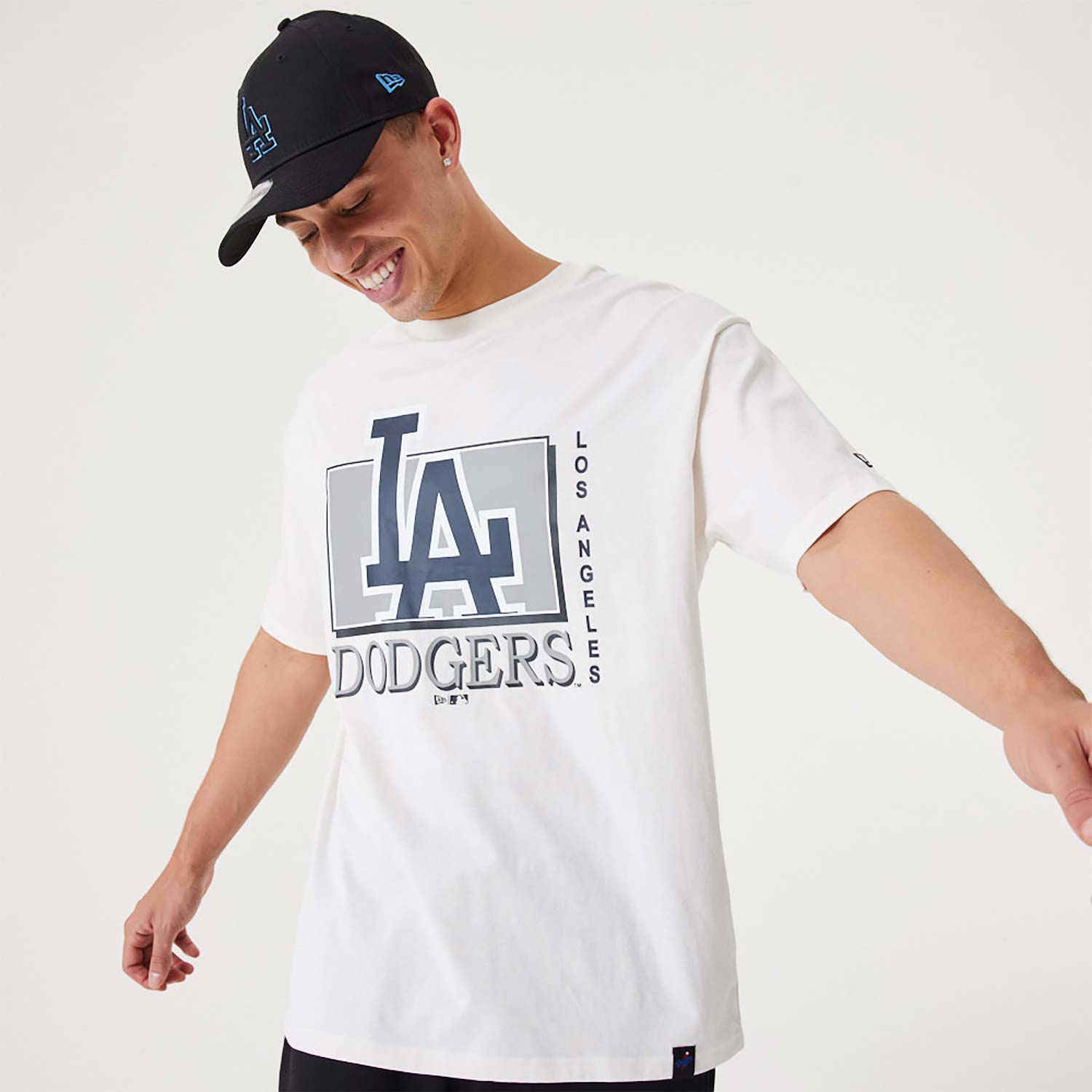 new era la dodgers t shirt