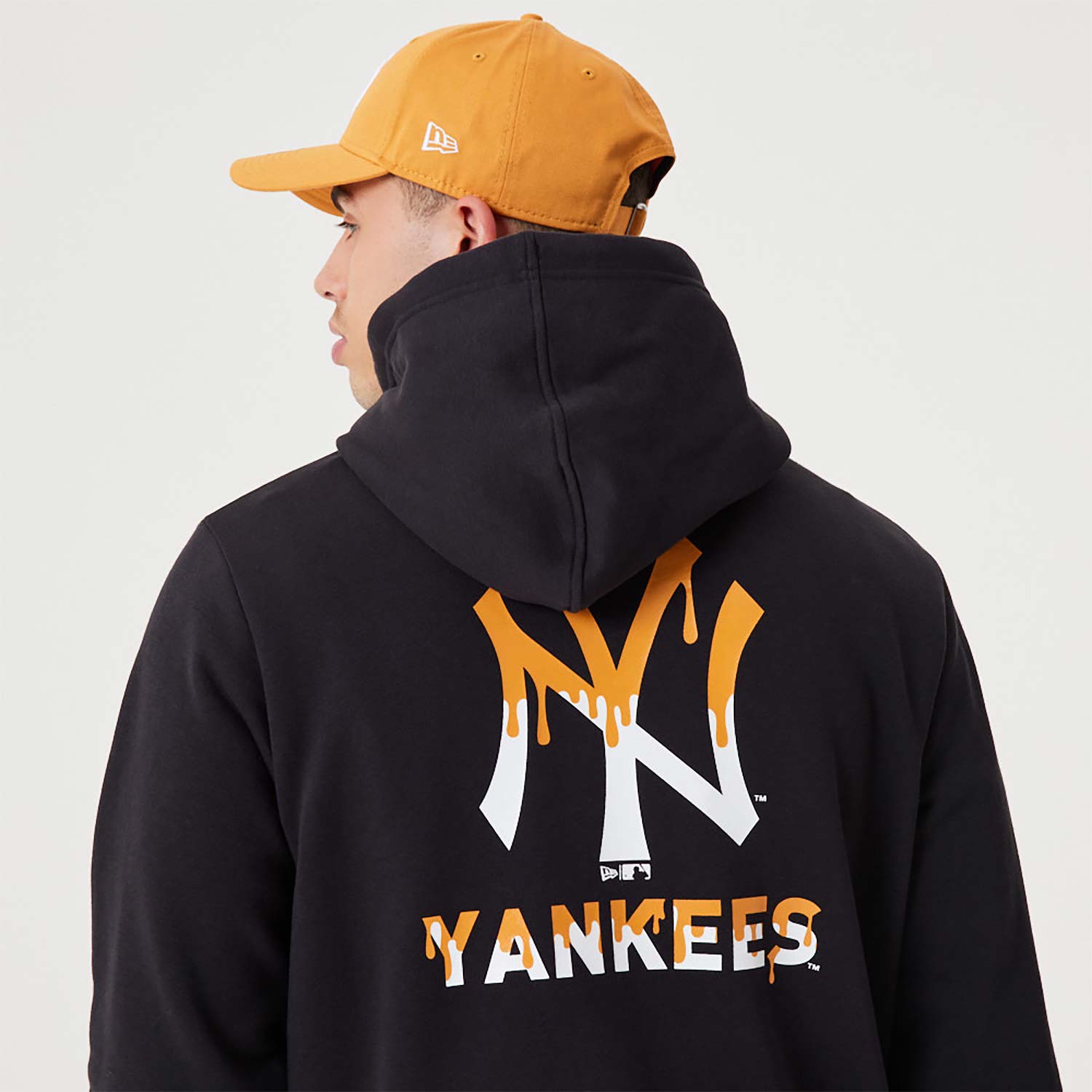 Schwarzer New York Yankees MLB Drip Logo Hoodie