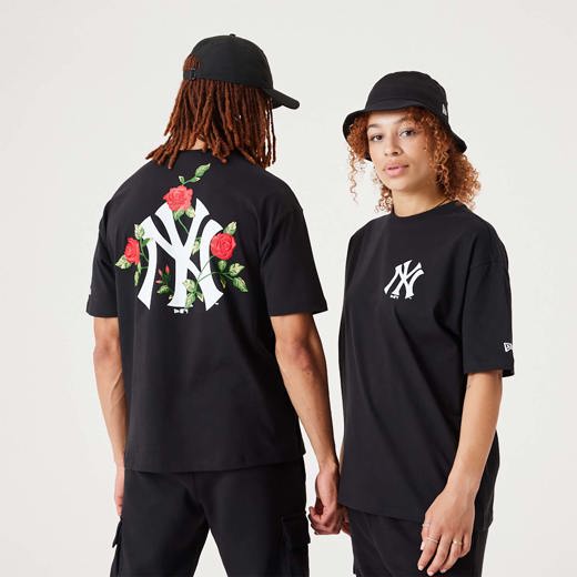 Schwarzes New York Yankees MLB Floral Graphic Oversized T-Shirt