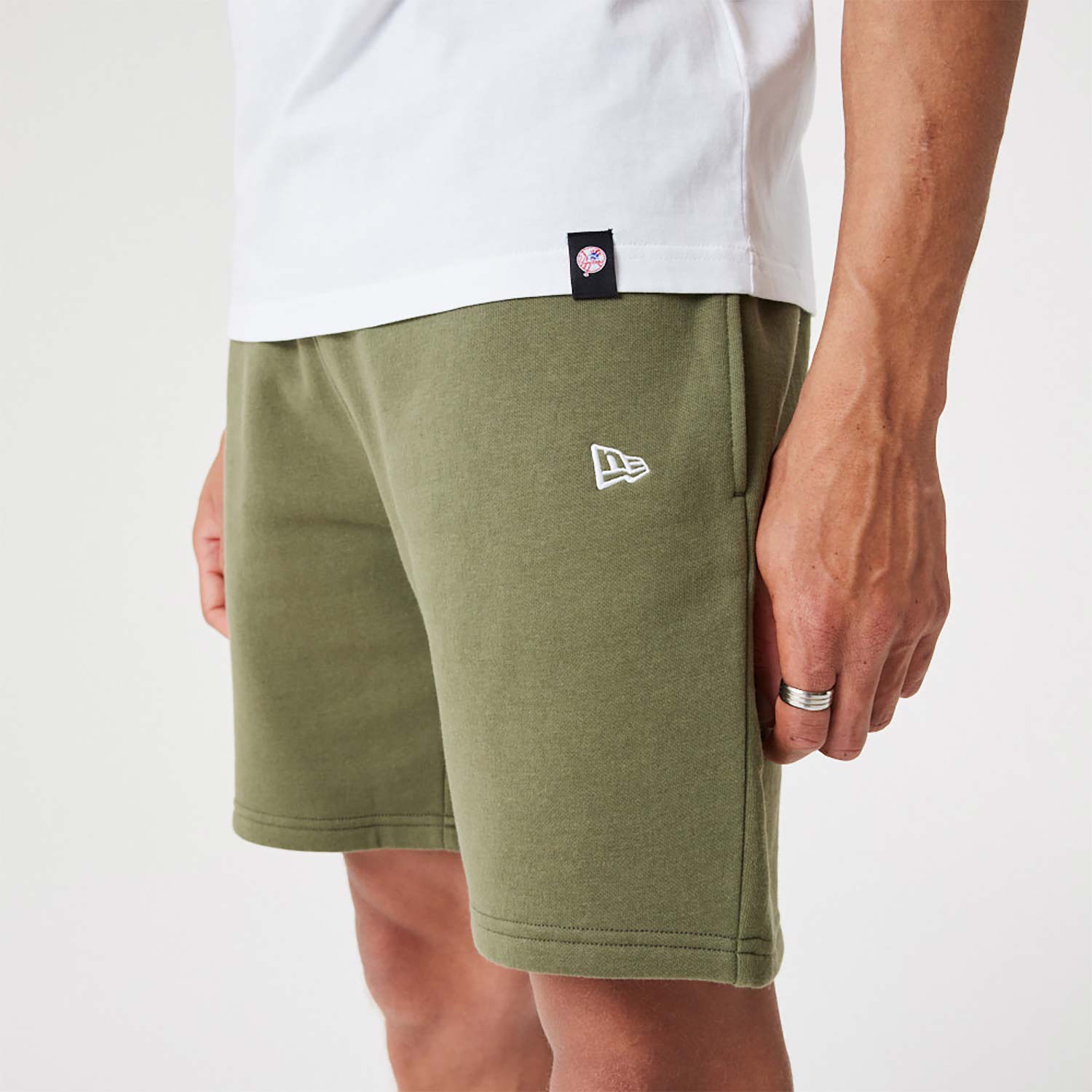 New York Yankees MLB League Essential Medium Green Shorts