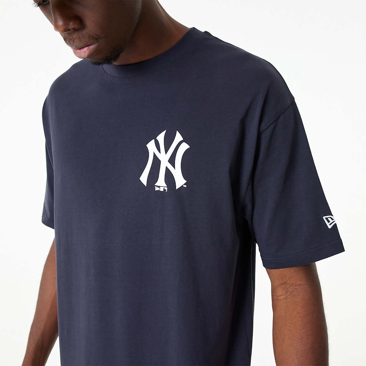 Official New Era MLB Stadium Graphic New York Yankees Oversized T-Shirt  C2_262