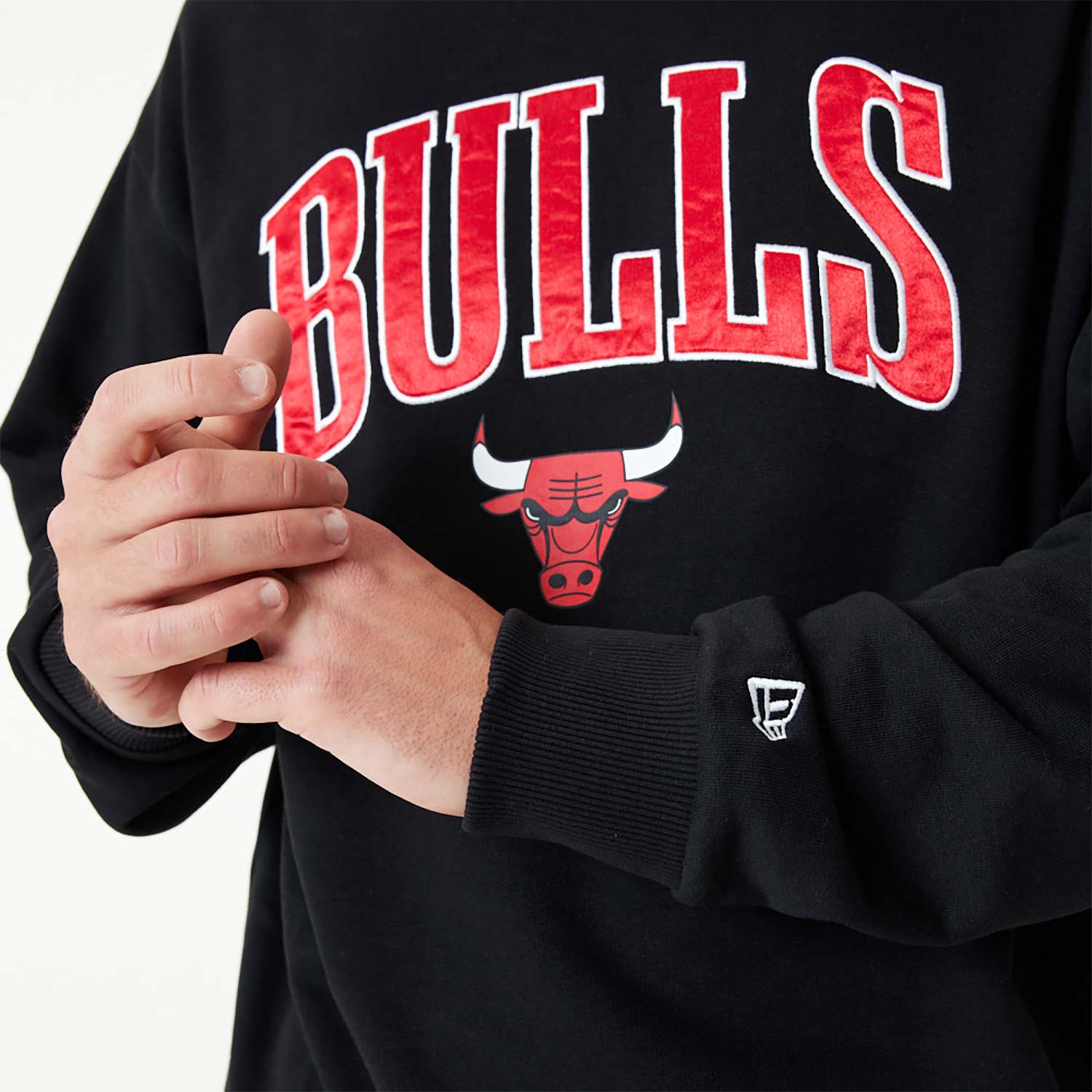 chicago bulls sweater