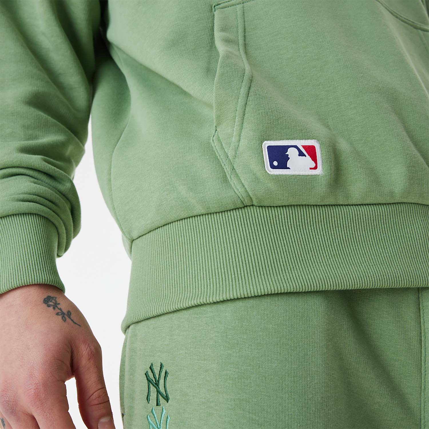 Grüner New York Yankees MLB Stacked Logo Hoodie