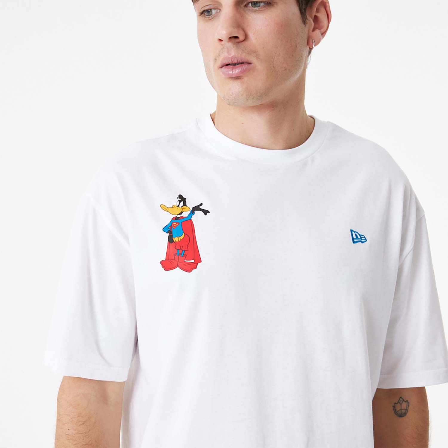 Daffy Duck Superhero Warner Brothers 100th Looney Tunes Mashups White Oversized T-Shirt