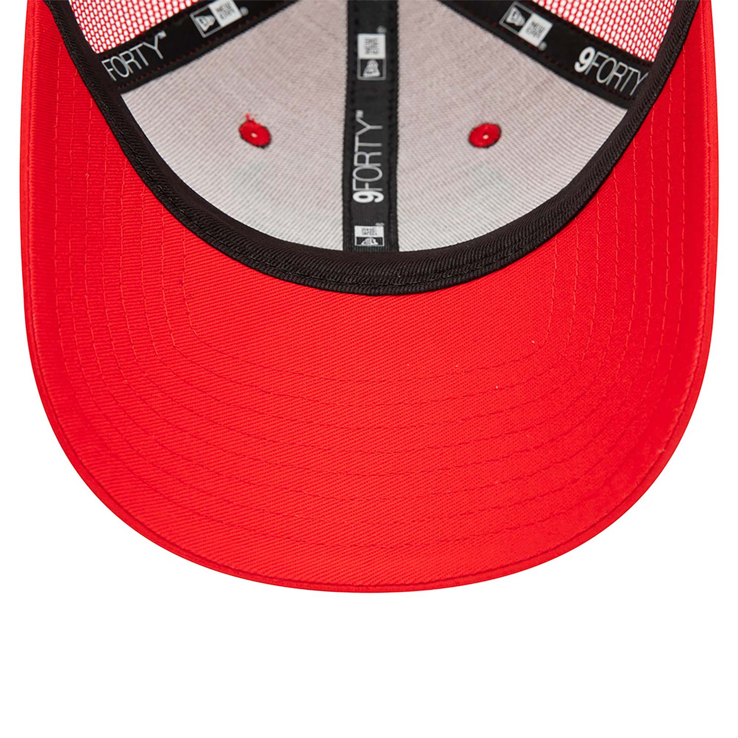 Home Field Chicago Bulls Red 9FORTY Trucker Cap